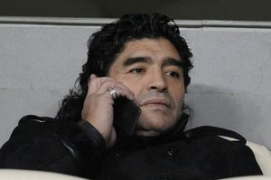 Legendiniam Argentinos futbolininkui D. Maradonai Baltarusijos klube atsirado postas