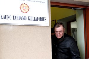 Prokuratūra nutraukė ikiteisminį tyrimą dėl pažeidimų Kauno tardymo izoliatoriuje