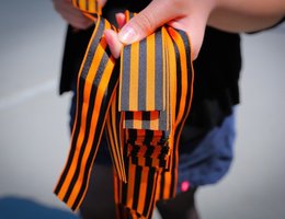 Už Georgijaus juostelių naudojimą siūloma bausti iki 300 eurų bauda