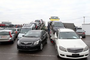 Ukraina įvedė naują reikalavimą – tai gali pakeisti naudotų automobilių rinką