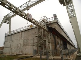 Šimtamilijoninės vertės IAE atliekyno konkursas – metų pabaigoje