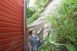  Kaunietė gyvena lyg ant tiksinčios bombos: jos namui – grėsmė iš gamtos