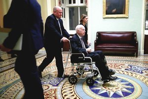 Skaudžią diagnozę išgirdusio Johno McCaino nepalaužė alinanti kova