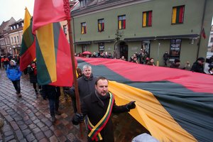 Suskaičiavo, kiek jau skirta šimtmečio minėjimo renginių reklamai