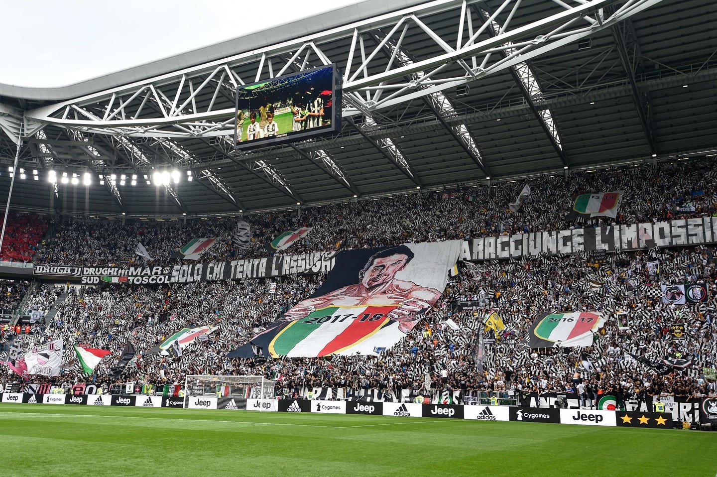  G. Buffonas su „Juventus“ atsisveikino jausmingai.<br> AFP/Reuters/Scanpix nuotr.