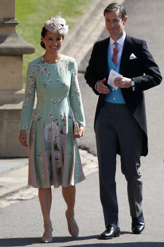 Pippa Middleton su vyru Harry.<br>Scanpix nuotr.