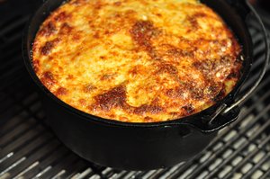 Ėrienos ir rūkytų baklažanų musaka – tiems, kas ieško nekasdieniško skonio