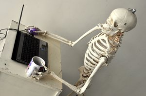 Policija pateikė rimtų patarimų, kaip apsisaugoti nuo sukčių elektroninėje erdvėje