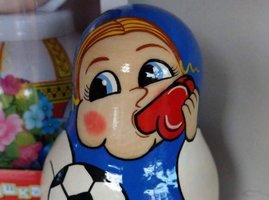 Šaipomasi iš rusų sprendimo: tai matrioška su švilpuku? Ji vulgari