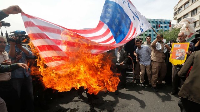 JAV pareiškė, kokių sąlygų turi laikytis Iranas, kad išvengtų sankcijų