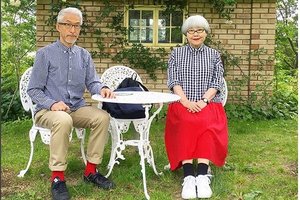 Japonų pensininkų pora turi per 700 tūkst. gerbėjų: iš jų meilės gimė verslas