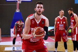 Į Kiniją vykstantis puolėjas atskleidė detales: įspūdingi pinigai – ne vienintelė priežastis