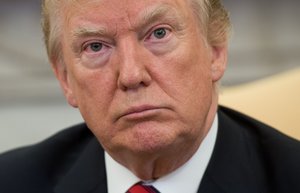 Donaldo Trumpo žinutė – susitikimas su Šiaurės Korėjos lyderiu gali būti atidėtas