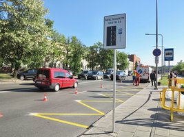 Vilniaus gatvėse – nauji apie vieną taisyklių pažeidimą įspėjantys ženklai