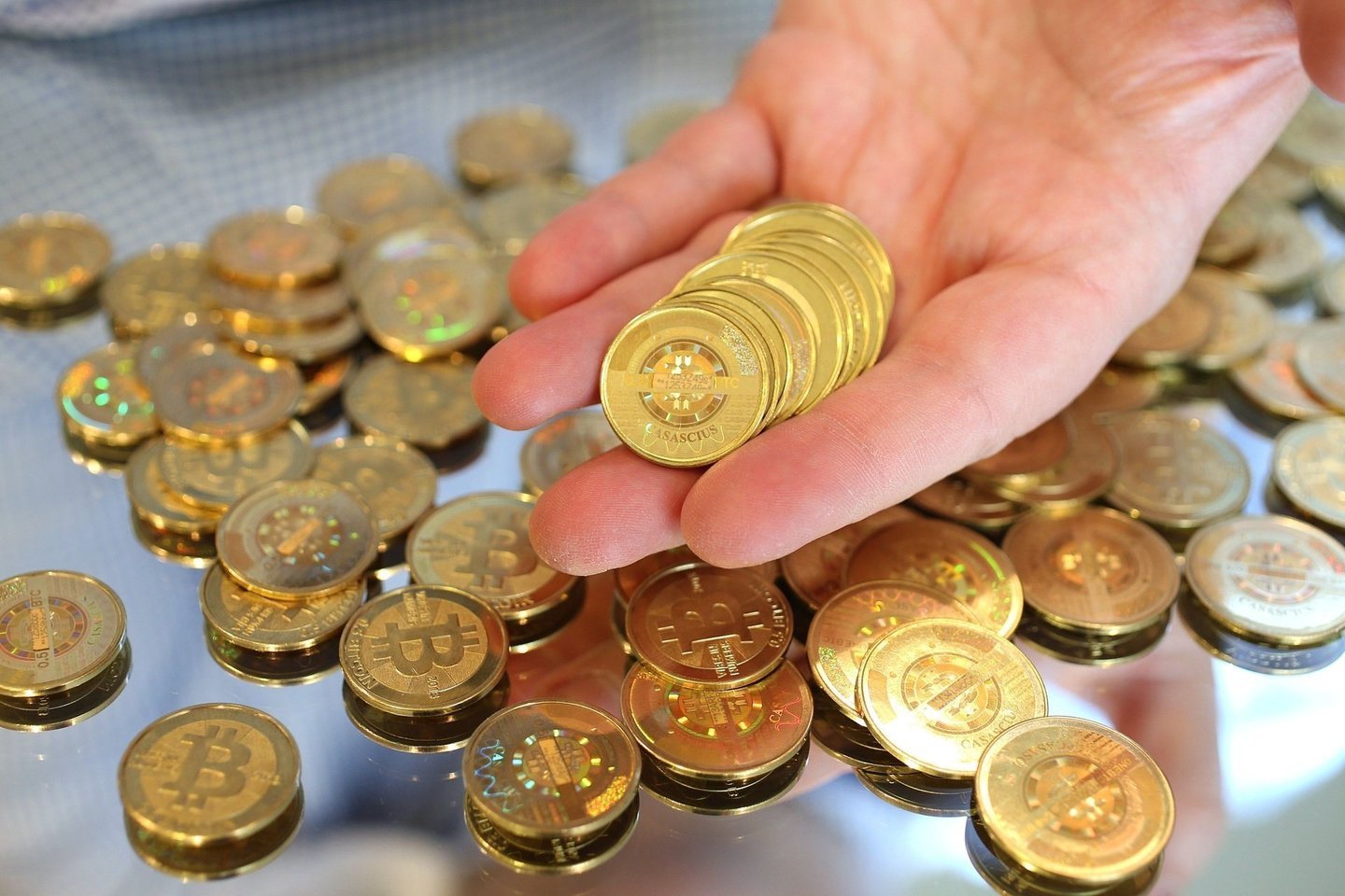 kur parduoti bitcoin už usd