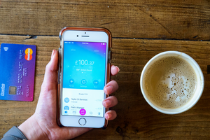 „Revolut” plečia kriptovaliutų funkciją programėlėje: įgalino prieigą prie dar dviejų