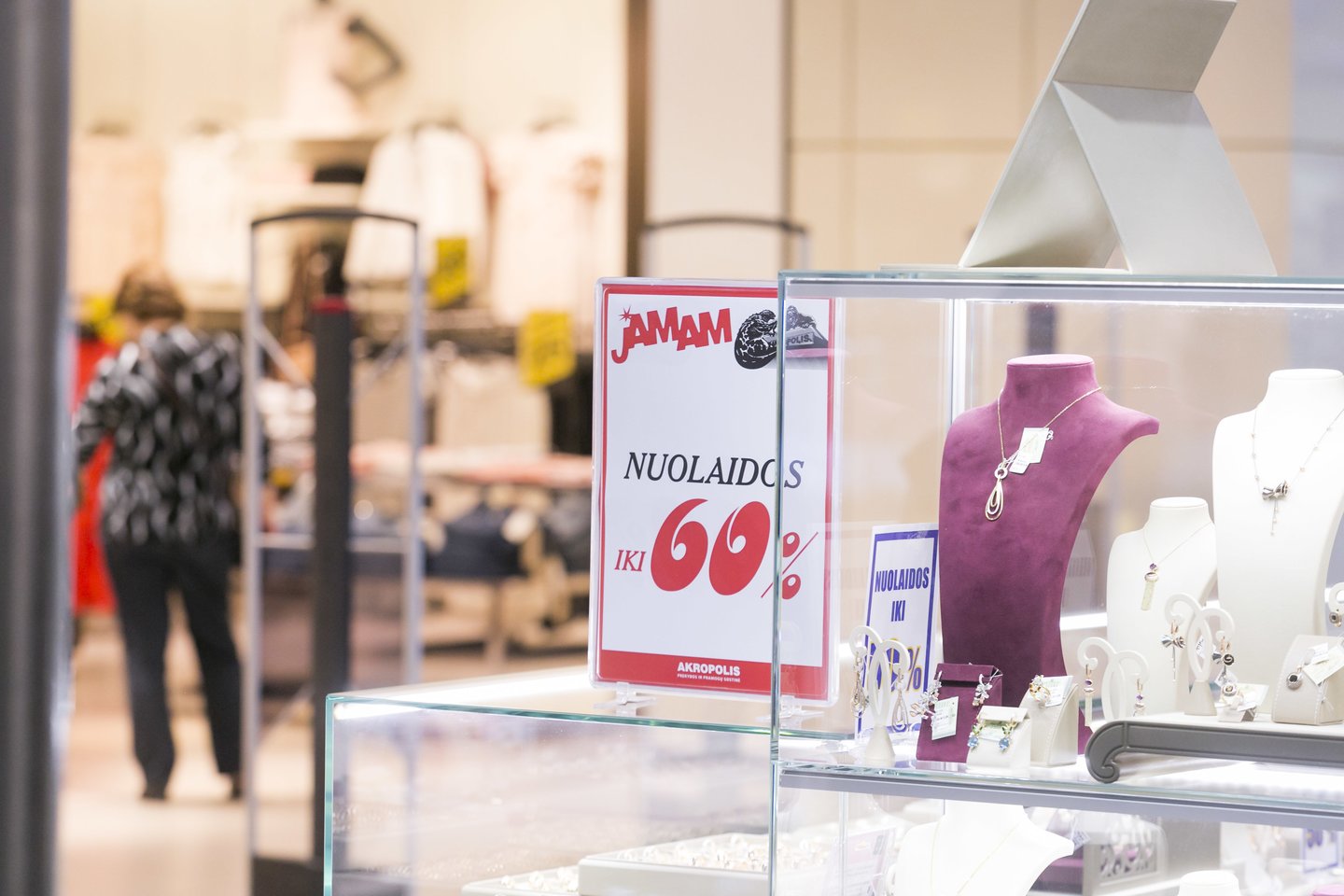 Pavasarinėje „Jamam“ - daugybė nuolaidų.<br> T.Bauro nuotr.
