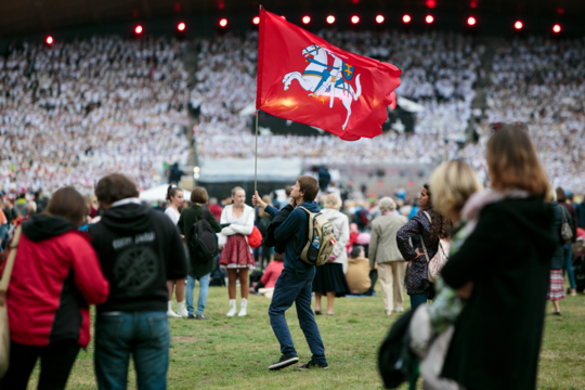 Pirmą kartą istorijoje – unikalus kvietimas giedoti „Tautišką giesmę“