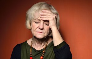 Garsus gydytojas įspėja: žagsulys – ir mirtinos ligos pranašas