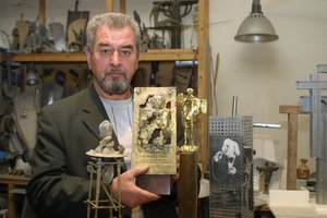 Seimas priėmė sprendimą: už nacionalinę sveikatą atsakys skulptorius