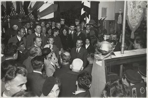 Išeivijos kolekcininką siųsti relikvijas į Lietuvą paskatino tautos patriarchas