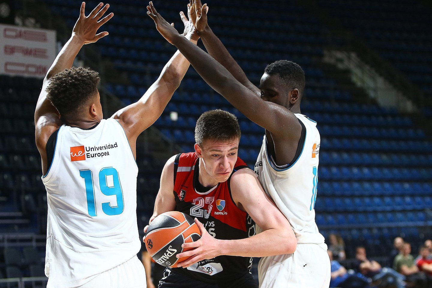 M.Blaževičius turi galutinai nutarti, kuriame klube praleis artimiausius kelerius metus.<br> G.Šiupario nuotr.