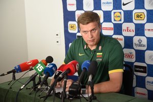 D. Adomaitis surinko kariauną vasaros kovoms – be „Žalgirio“ ir D. Motiejūno