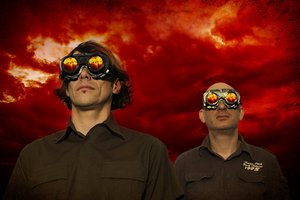 Festivalio „Galapagai“ neoninėje diskotekoje gros „Happyendless“