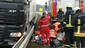 Prie Birštono – kraupi „Kauno grūdų“ vilkiko ir „VW Passat“ kaktomuša, žuvo jaunas vyras