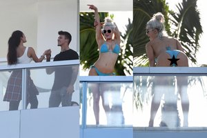 Karštas žinomų merginų vakarėlis balkone patraukė paparacų dėmesį