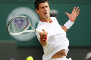 N. Džokovičius prasibrovė į „French Open“ aštuntfinalį
