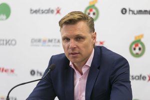Senbuviais pasipildžiusi Lietuvos rinktinė sieks pergalės prieš Latviją