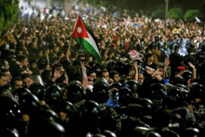 Jordanijoje plečiasi protestai dėl TVF remiamų taupymo priemonių