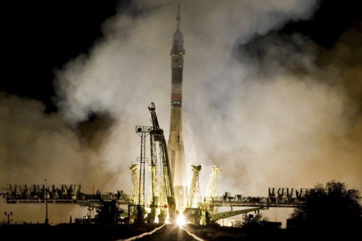 Kosminis laivas „Sojuz TMA-M“ yra modernizuota žmones į kosmosą skraidinančių Rusijos aparatų versija, kurioje pirmąkart įdiegta skaitmeninė matavimo sistema.<br>„Reuters“