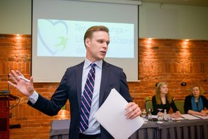 NSGK išvados neįtikino dalies opozicijos: įžvelgia „valstiečių“ manipuliacijas