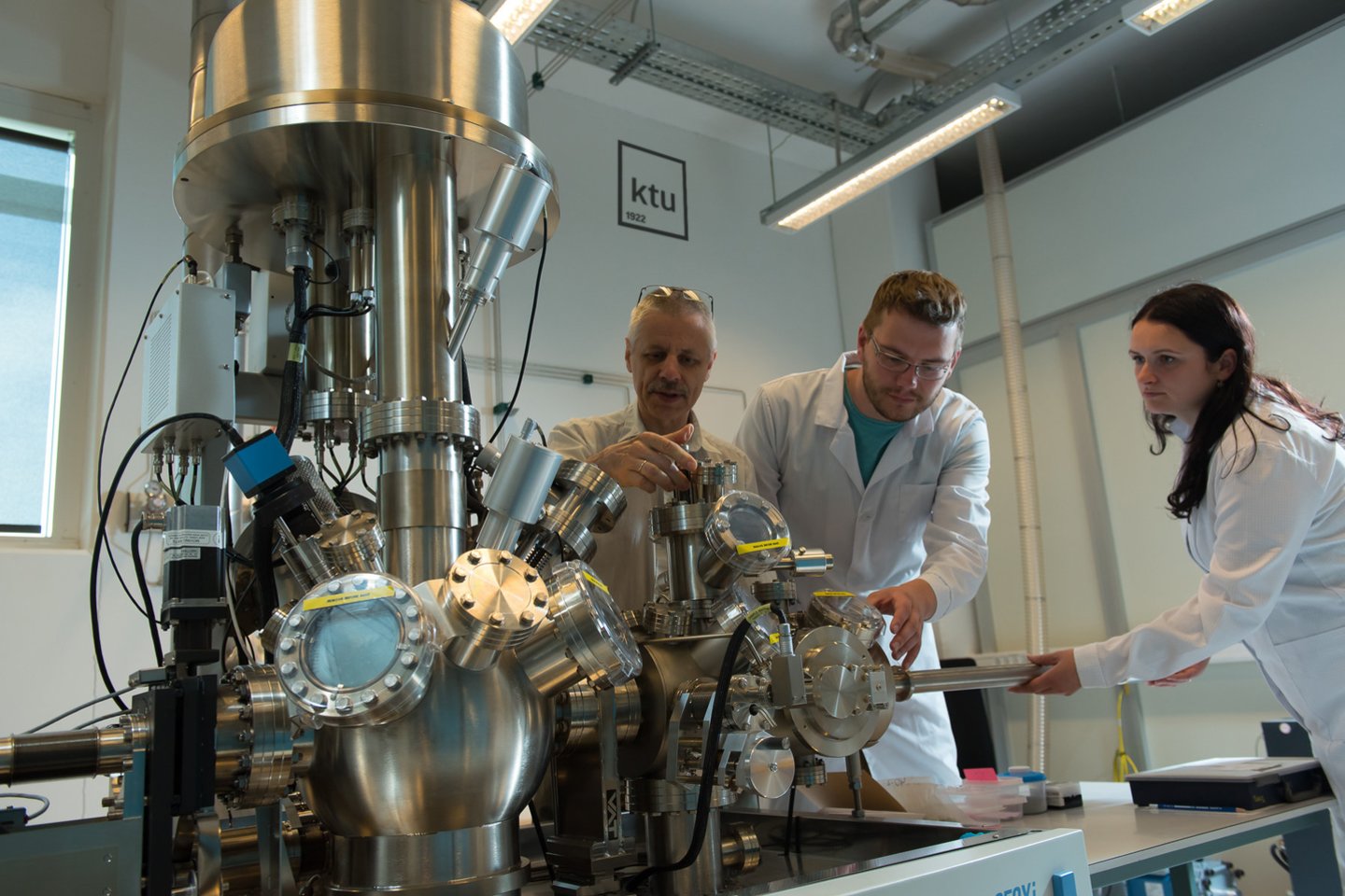  Naujoji CERN Baltijos šalių grupė plėtos tarptautines magistro ir doktorantūros studijų programas dalelių fizikos ir greitintuvų technologijų srityse.v<br> KTU nuotr. 