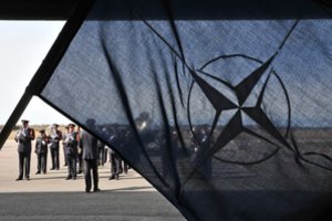 Kataras rimtai svarsto galimybę prisijungti prie NATO