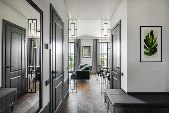 Už  įspūdingus namus su terasa ant stogo vilnietis atsidėkojo dovana 