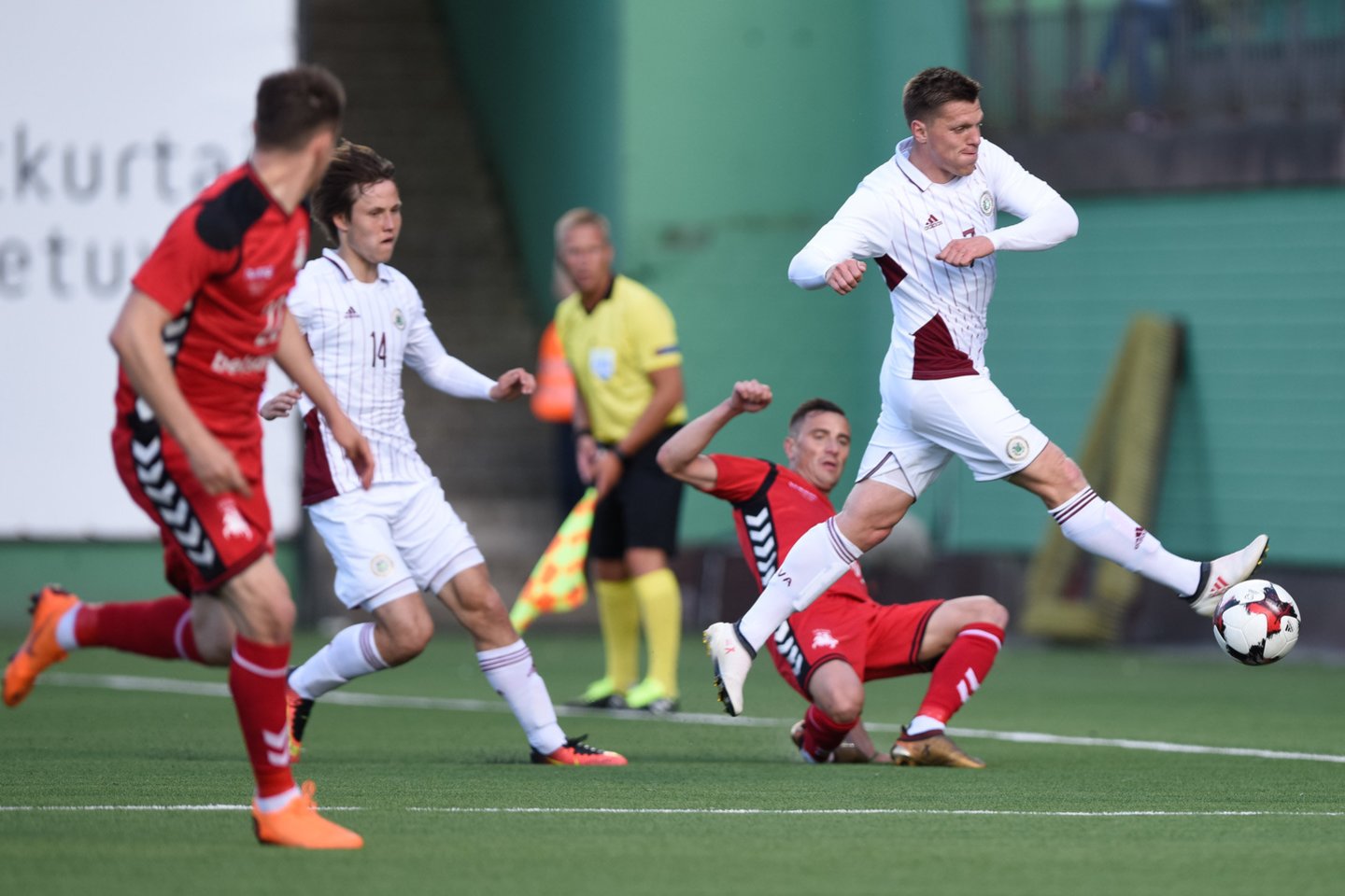  Lietuvos futbolo rinktinė Baltijos taurėje liko paskutinė.<br> D.Umbraso nuotr.