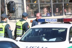 Prokuratūra siūlo advokatą A. Šukevičių ir bankroto administratorių L. Lobeckį nuteisti lygtinai