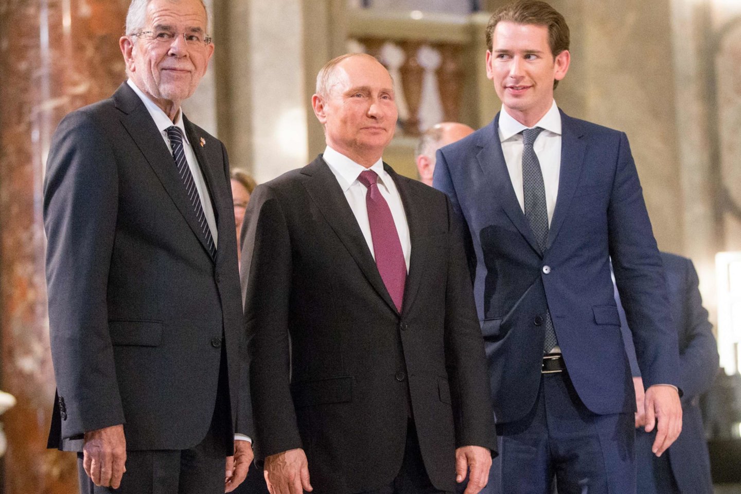  „Santykiams tarp Rusijos ir Austrijos visada buvo būdingi partnerystės požymiai“, – kalbėjo V.Putinas.<br>AFP/Scanpix nuotr.