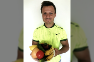 Kaip būnant vegetaru nepakenkti sau? Pataria žvaigždžių treneris