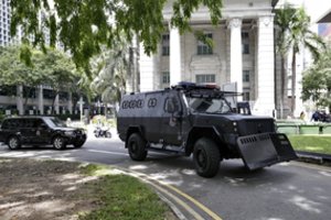 Singapūre sulaikyti į Šiaurės Korėjos ambasadoriaus rezidenciją įsibrovę du reporteriai