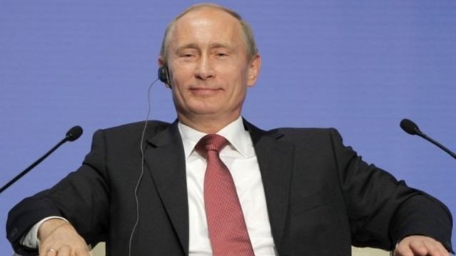 Atskleidė, į ką orientuotas V. Putino naujo formato klausimų ir atsakymų šou
