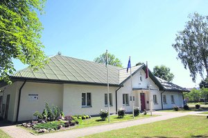 Daugybę niūrių paslapčių slepiantis pakaunės kaimas stebina savo užmojais