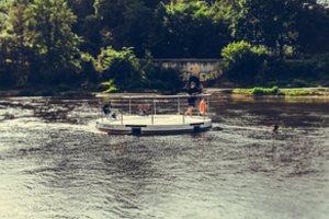 Už 1 eurą – 2 minučių kelionė per Nerį