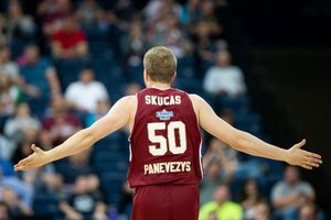 Ž. Skučo žaidimas: peržengtos šiurkštumo ribos ar išpūstas burbulas?