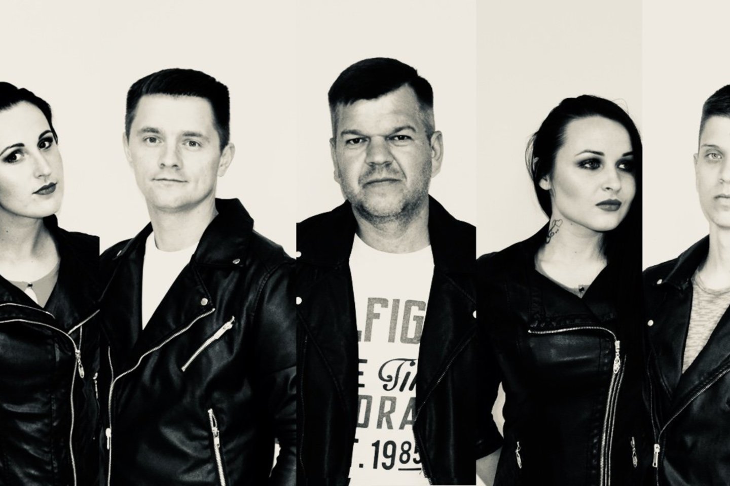 V.Valuntonis (centre) ir grupė „Vanilinis dangus“.<br> Nuotr. iš asmeninio albumo.