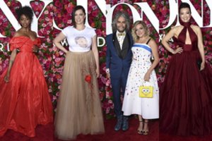 Prestižiniuose apdovanojimuose – stiliaus perliukai ir klaidos