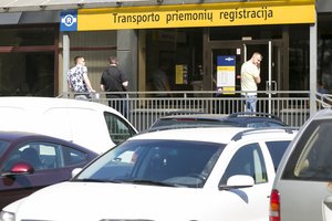 Pareigūnai įspėjo: perkant naudotą automobilį ypač dažnai pasitaiko viena apgavystė